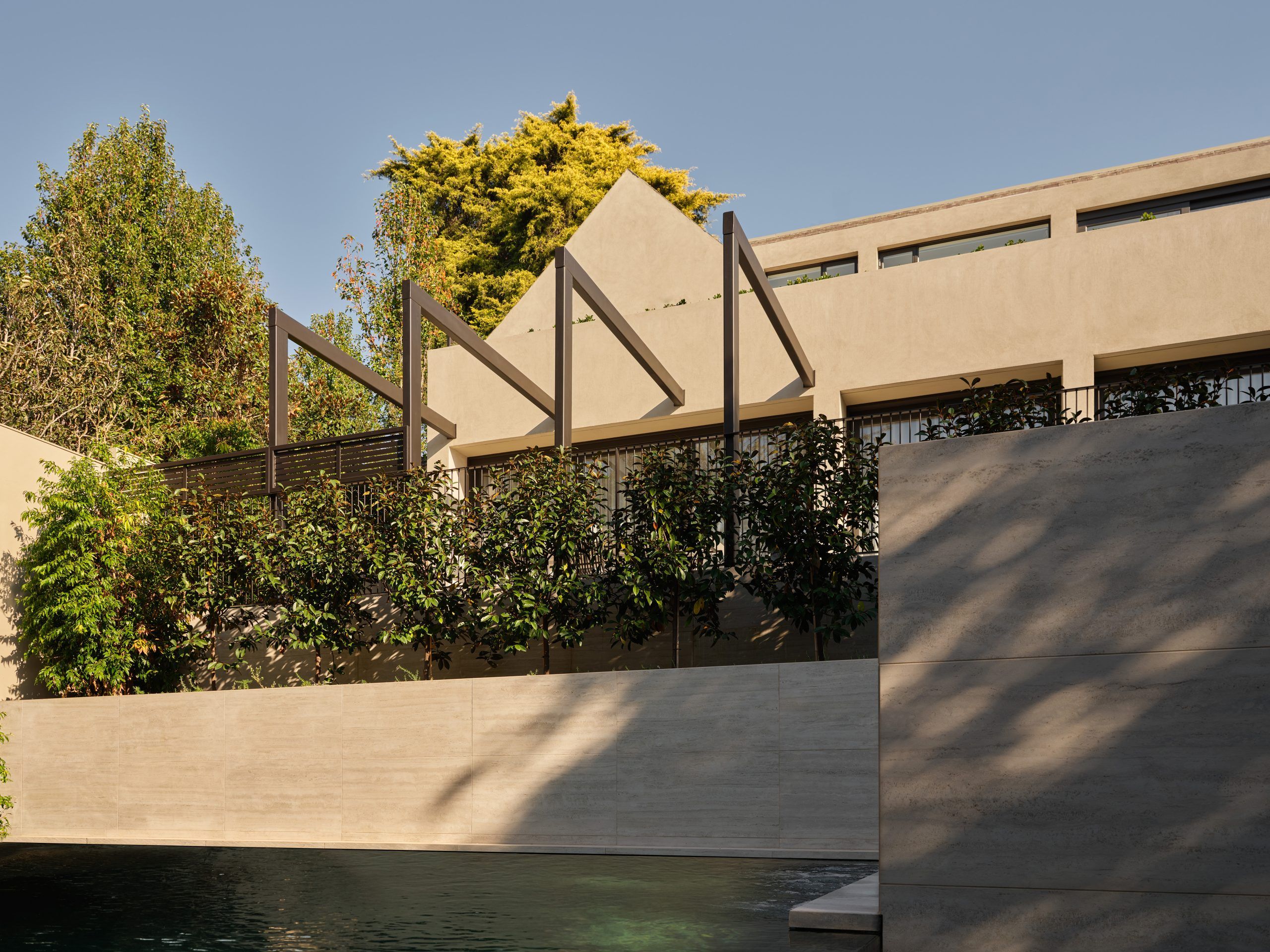 TravisWalton_KooyongResidence_2025_ElisaWatson_001